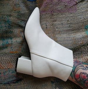 White pointed toe ankle boots